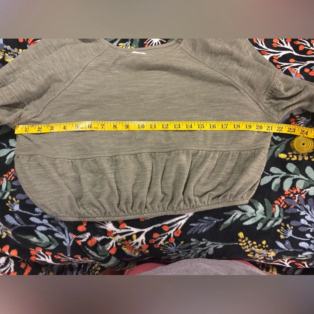 Aerie Endless Summer Cotton Blend Cropped Sweatshirt - Picture 6 of 10